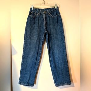 L.L.BEAN, DOUBLE l, RELAXED FIT, SIZE 6P, denim shell, cotton lined, high waist.